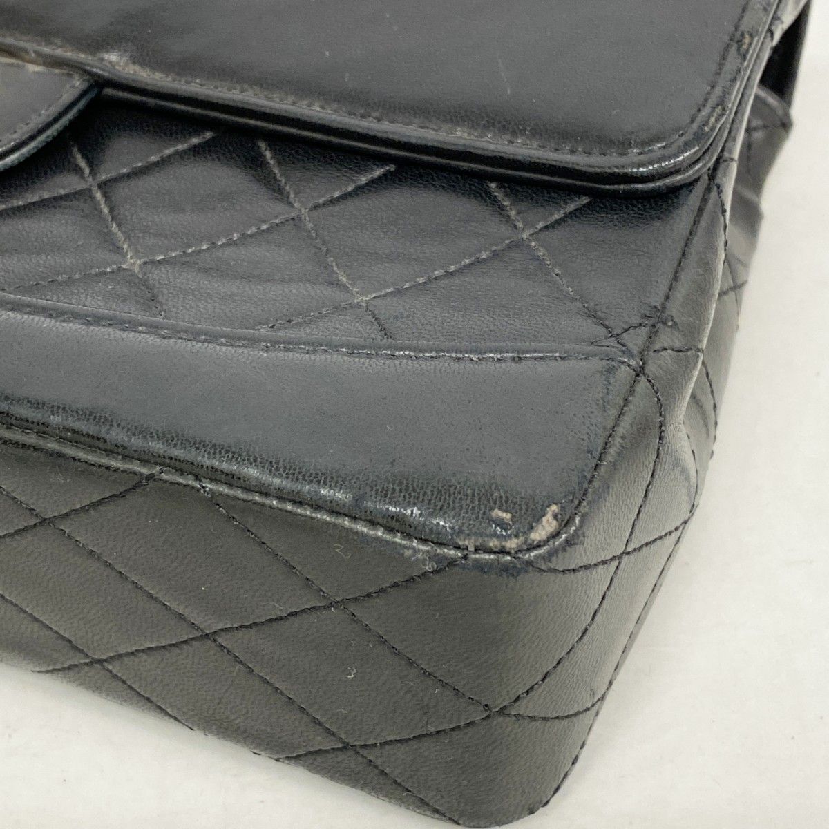 Chanel Shoulder Bag Quilted Lambskin Black Gold — view 6