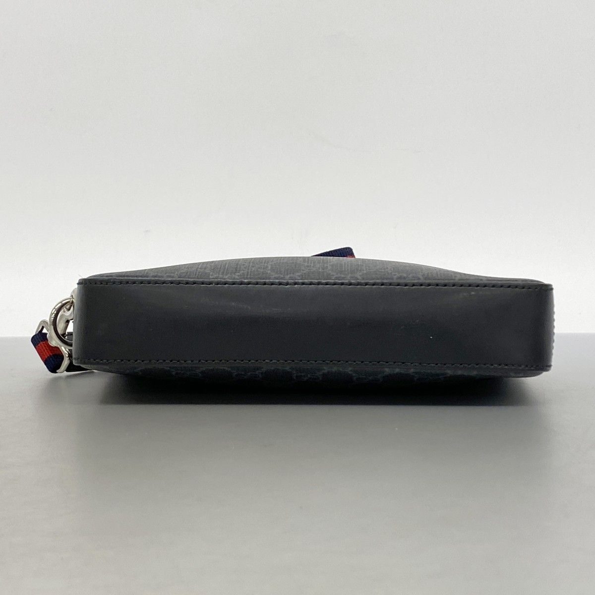 Gucci Clutch GG Supreme Black Silver — view 3