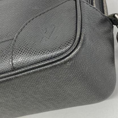 Louis Vuitton Clutch Taiga Pavel Ardoise — view 6