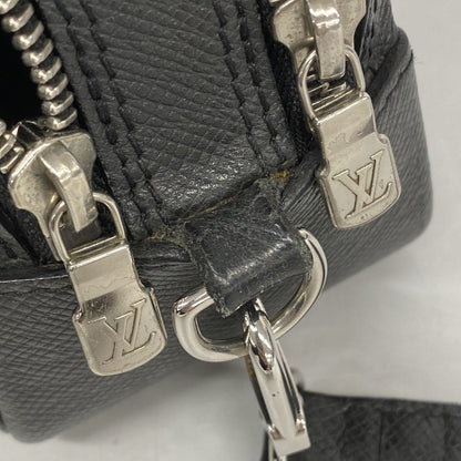Louis Vuitton Clutch Taiga Pavel Ardoise — view 9