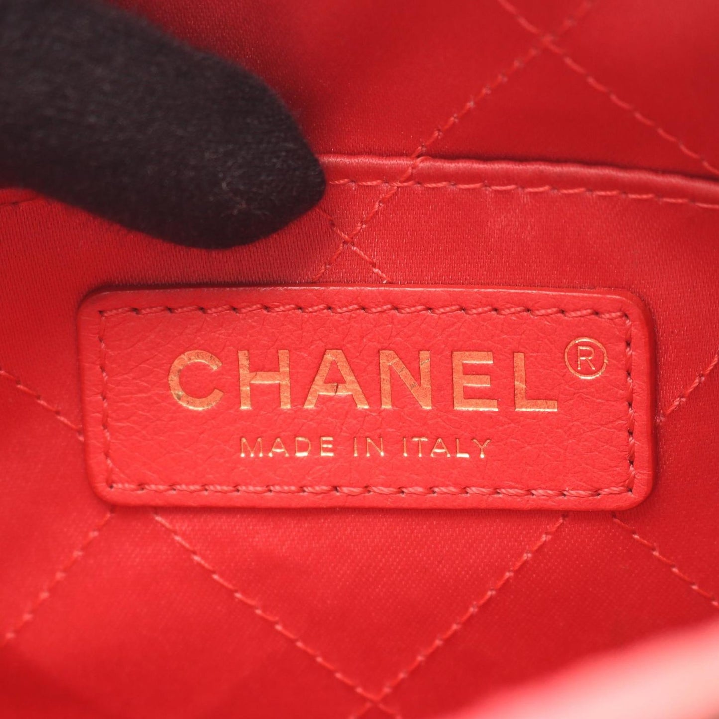 Chanel Shoulder Bag Quilted Diamond — view 4