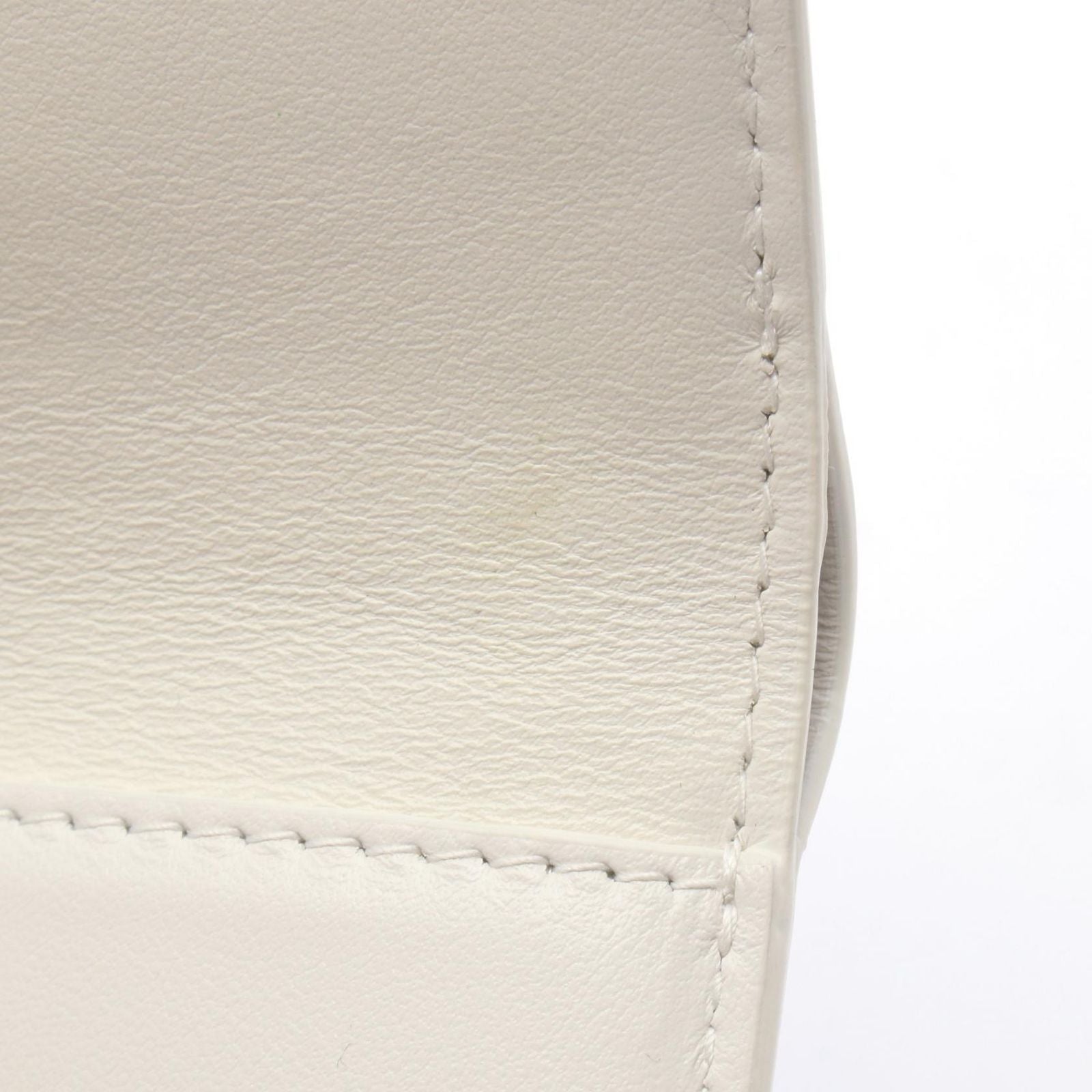 Bottega Veneta Trifold Wallet Cassette Maxi Intrecciato Small White Leather — view 8