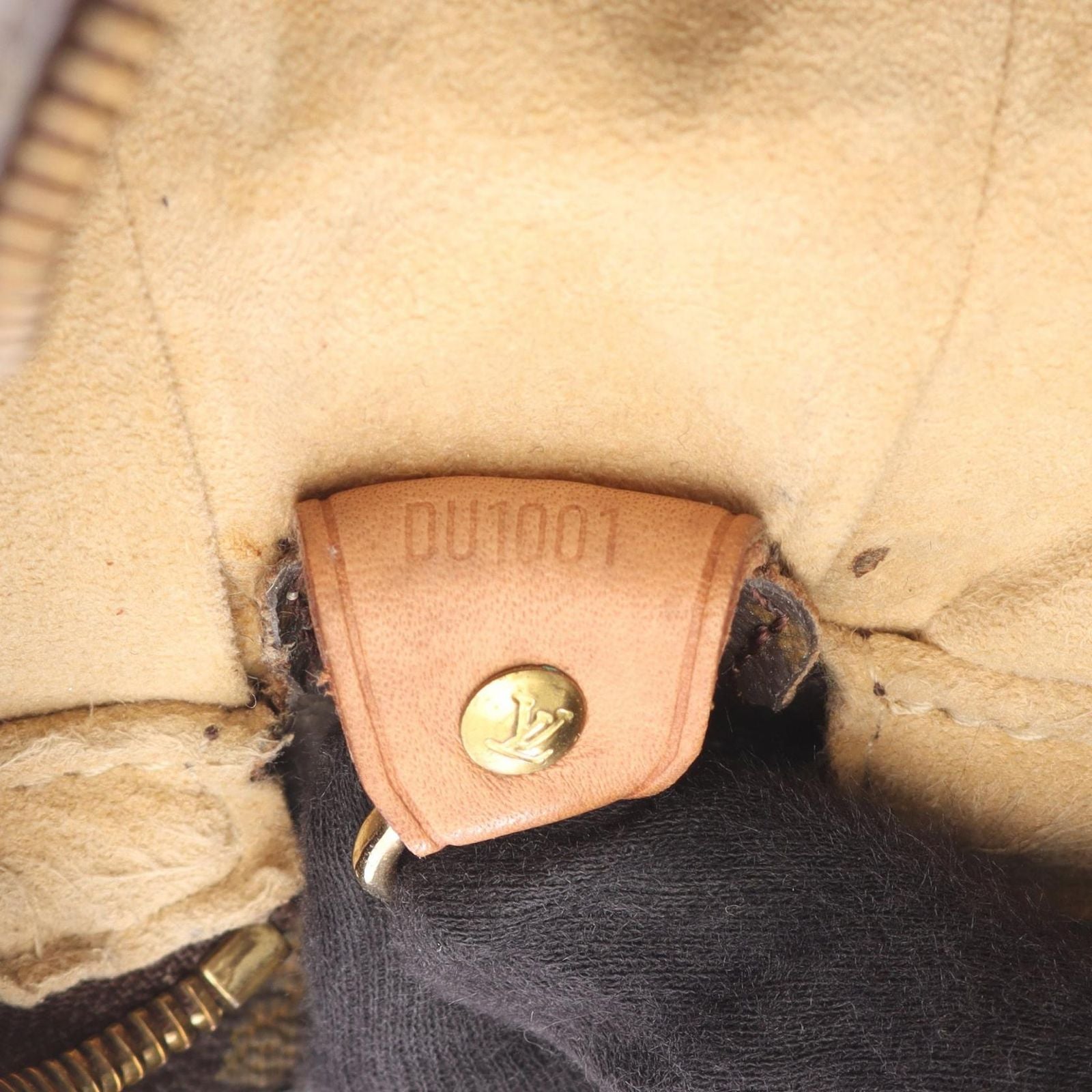 Louis Vuitton Shoulder Bag Looping GM Canvas Leather — view 5
