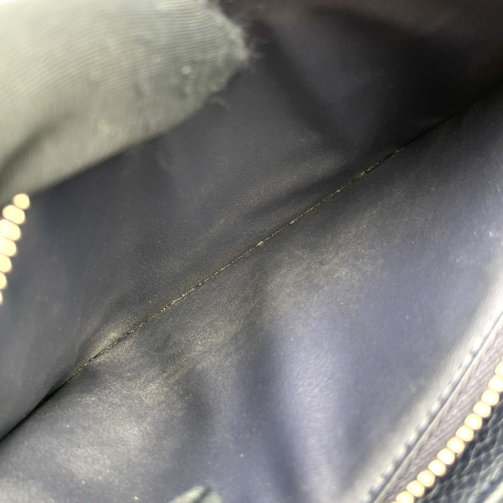 Louis Vuitton Portefeuille Lockme II Leather Navy Wallet Silver — view 5