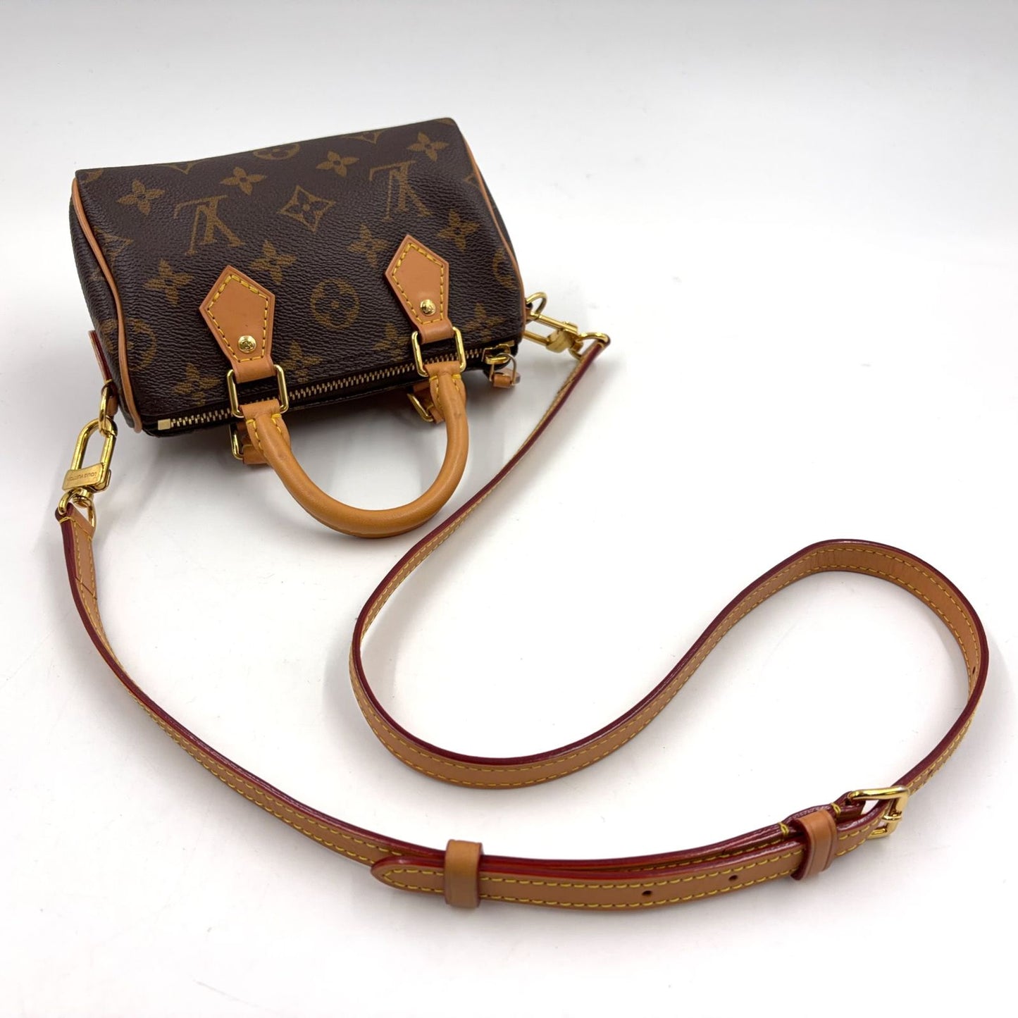 Louis Vuitton Nano Speedy Monogram Leather Brown Handbag Gold — view 8