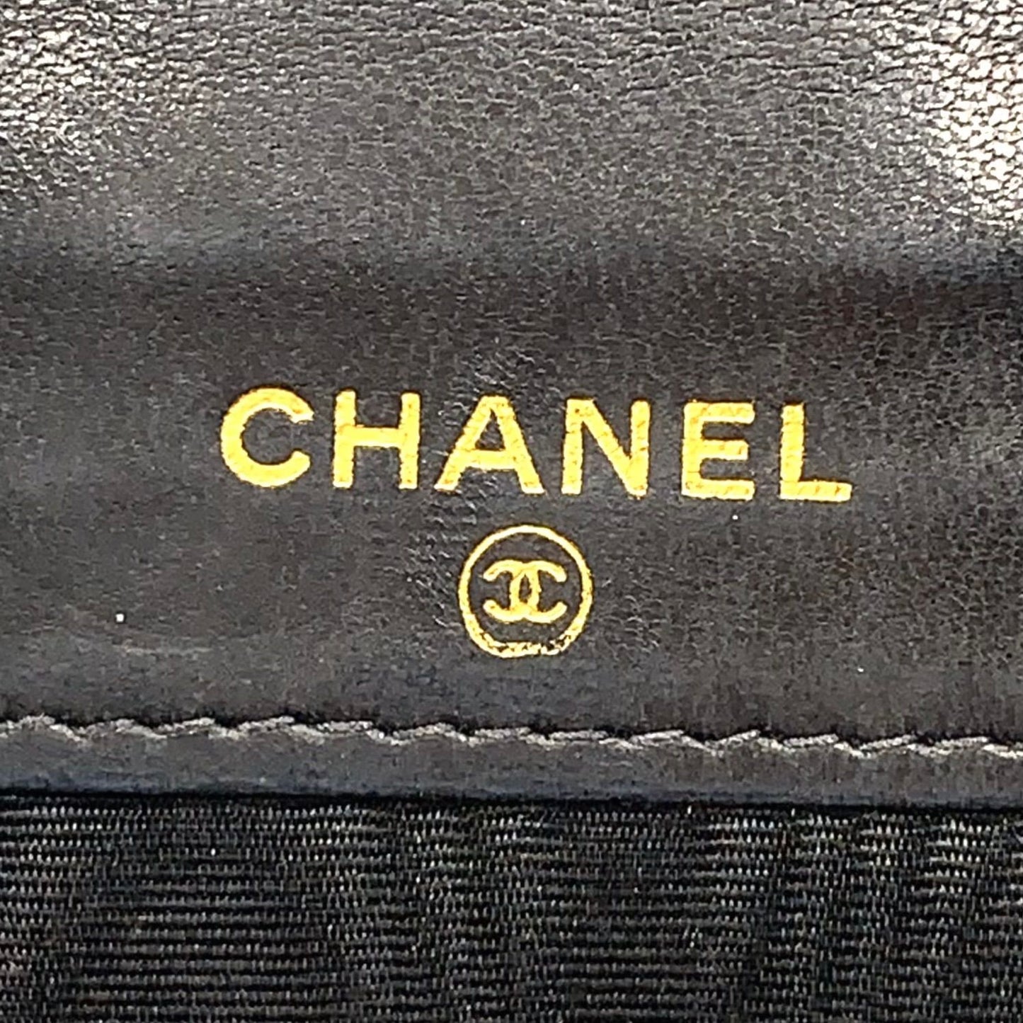 Chanel CC Logo Hook Wallet Caviar Leather Black Bifold Gold — view 4