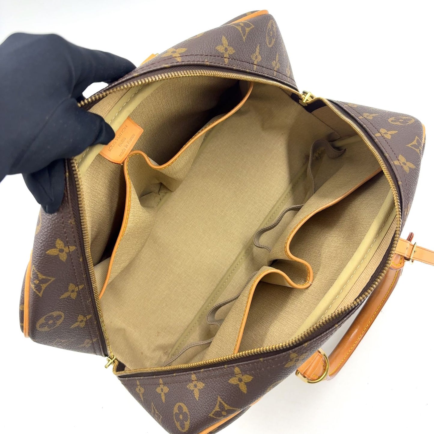 Louis Vuitton Deauville Bowling Vanity Monogram Leather Brown Handbag Gold — view 3