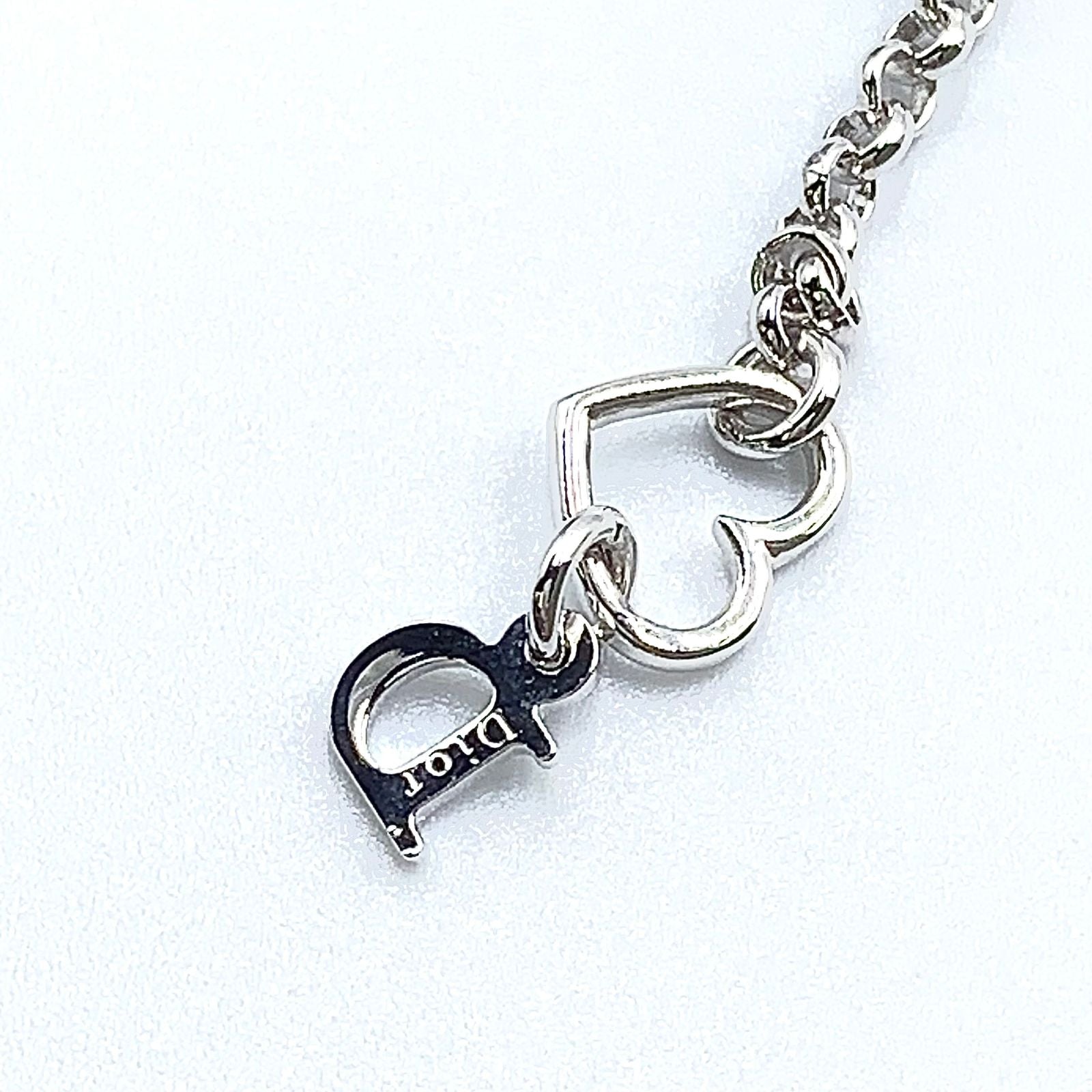 Dior Logo Heart Metal Line Stone Silver Necklace — view 5