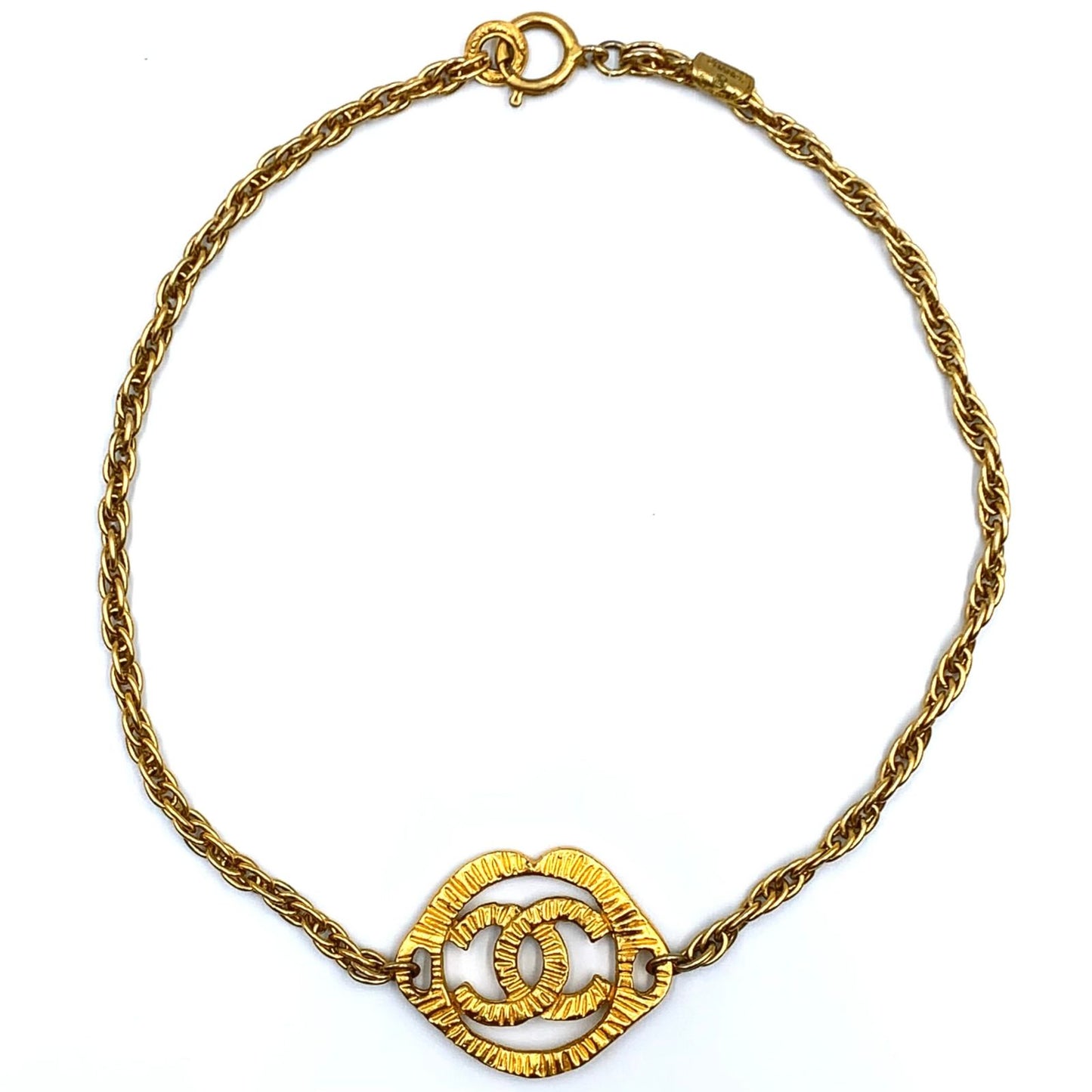 Chanel CC Logo Lip Necklace — view 3