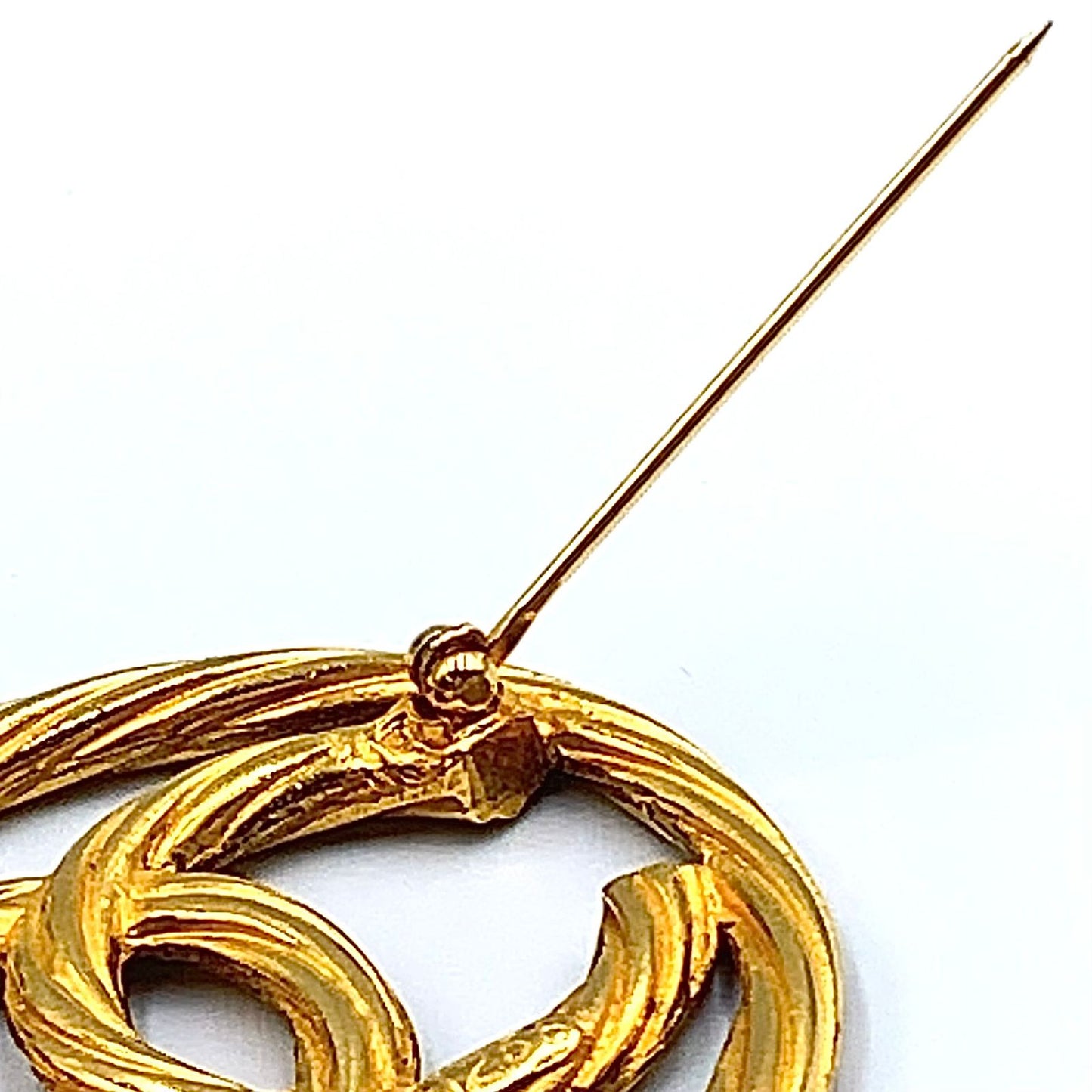 Chanel CC Logo Round Twist Gold Plated Brooch — view 4