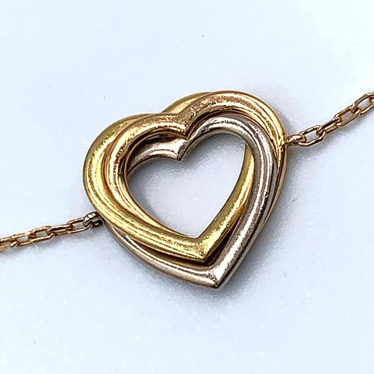 Cartier Trinity Heart Yellow Gold Pink White Bracelet — view 7
