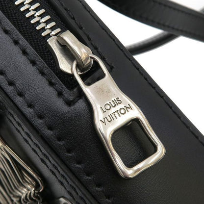 Louis Vuitton Danube Messenger Crossbody — view 5