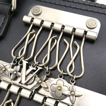 Louis Vuitton Danube Messenger Crossbody — view 4
