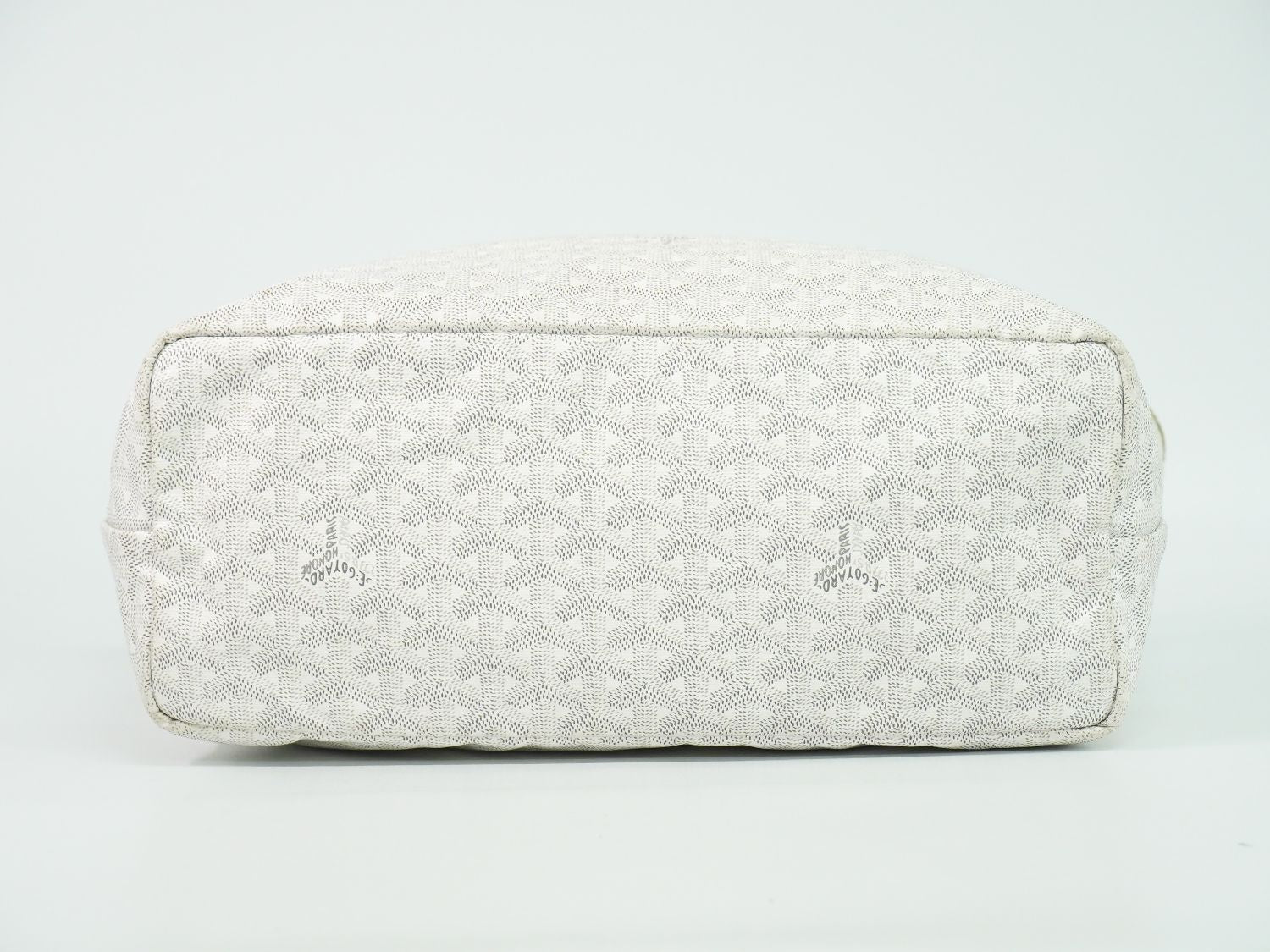 Goyard Saint Louis PM Tote White — view 3