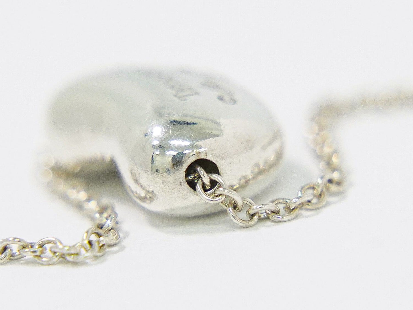 Tiffany & Co Bean 925 Necklace Pendant Silver — view 5