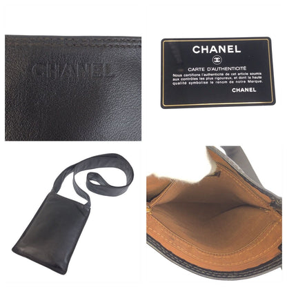Chanel Vintage Black Gold Leather Shoulder Bag Pochette — view 5