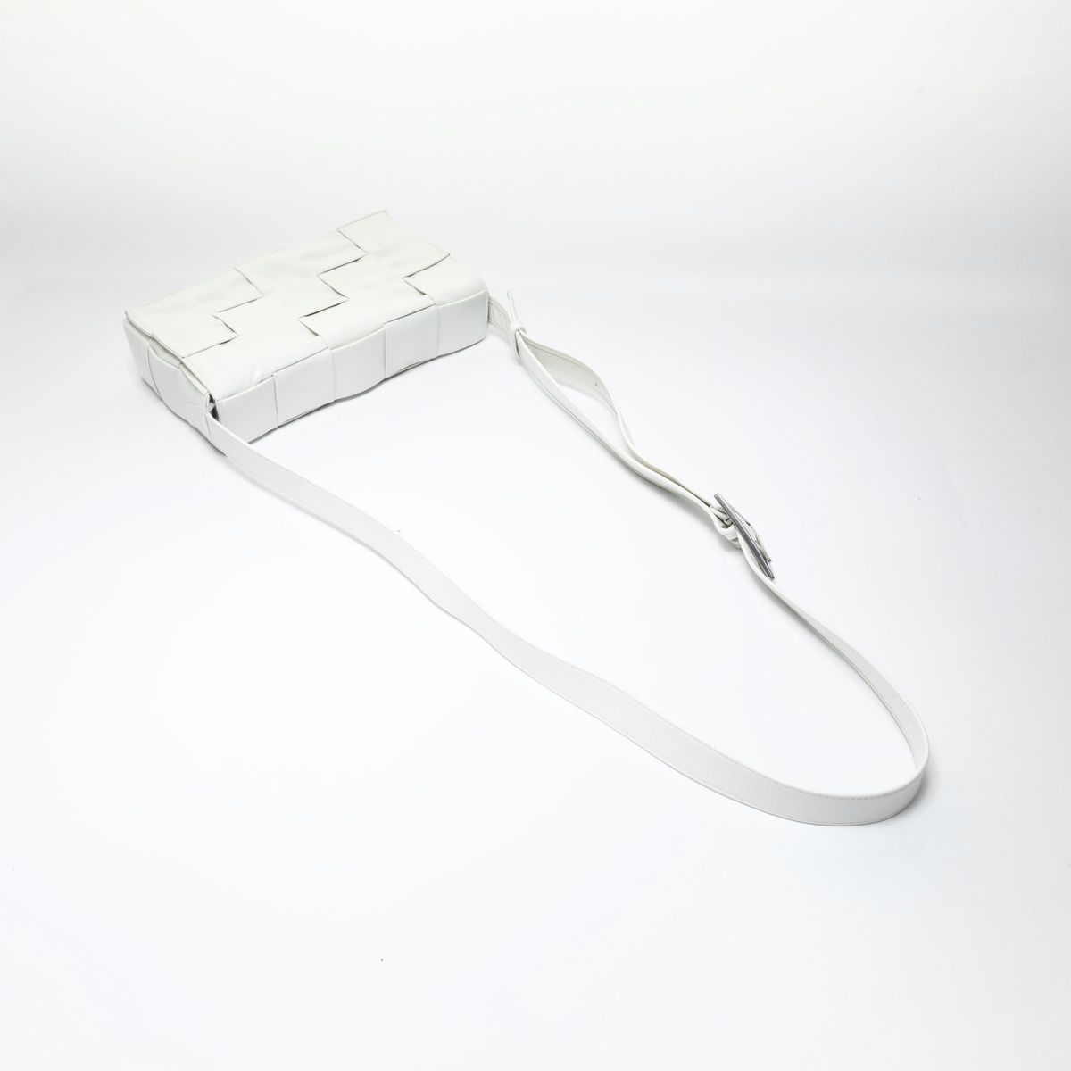 Bottega Veneta Shoulder Bag Cassette Intrecciato — view 8