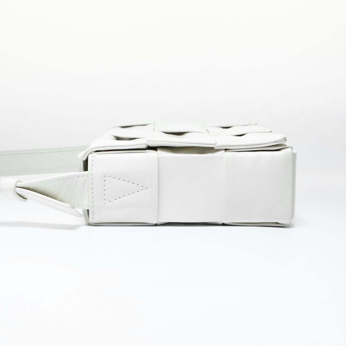 Bottega Veneta Shoulder Bag Cassette Intrecciato — view 3