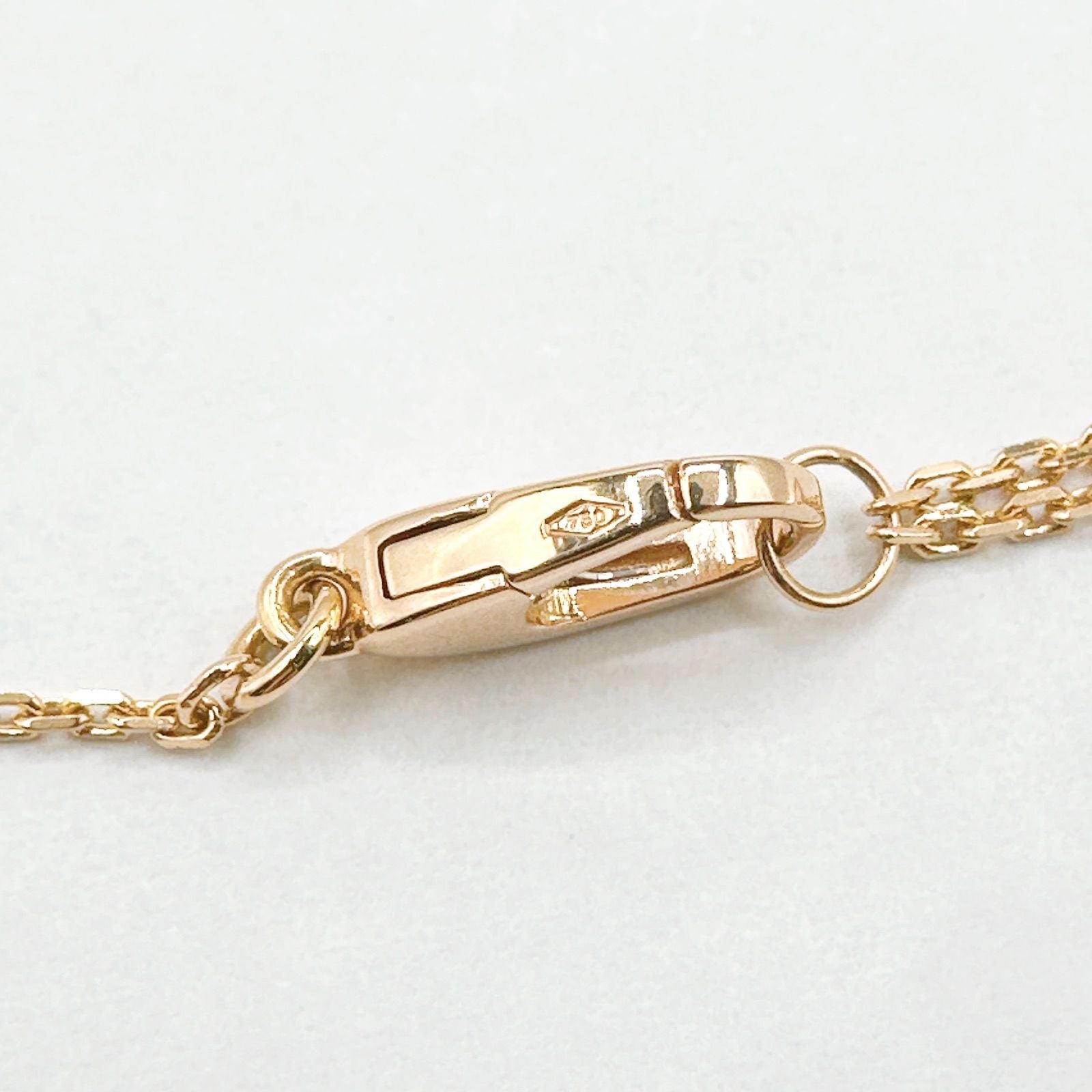 Bvlgari Divas' Dream Pink Gold Necklace 44 cm — view 4