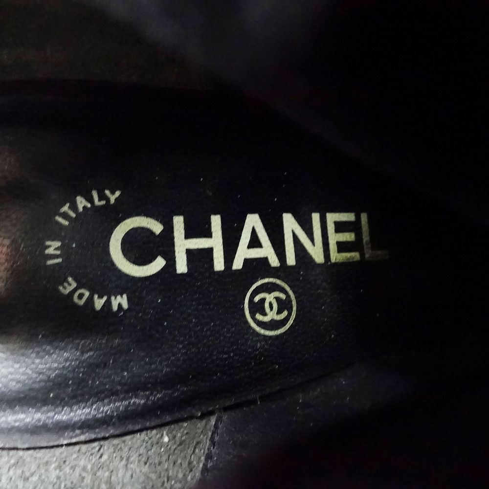 Chanel Boots CC Logo Ruffle Leather Short Back Zip Lambskin Black 38c — view 7