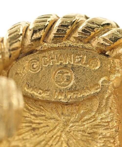 Chanel Earrings Gold — view 5