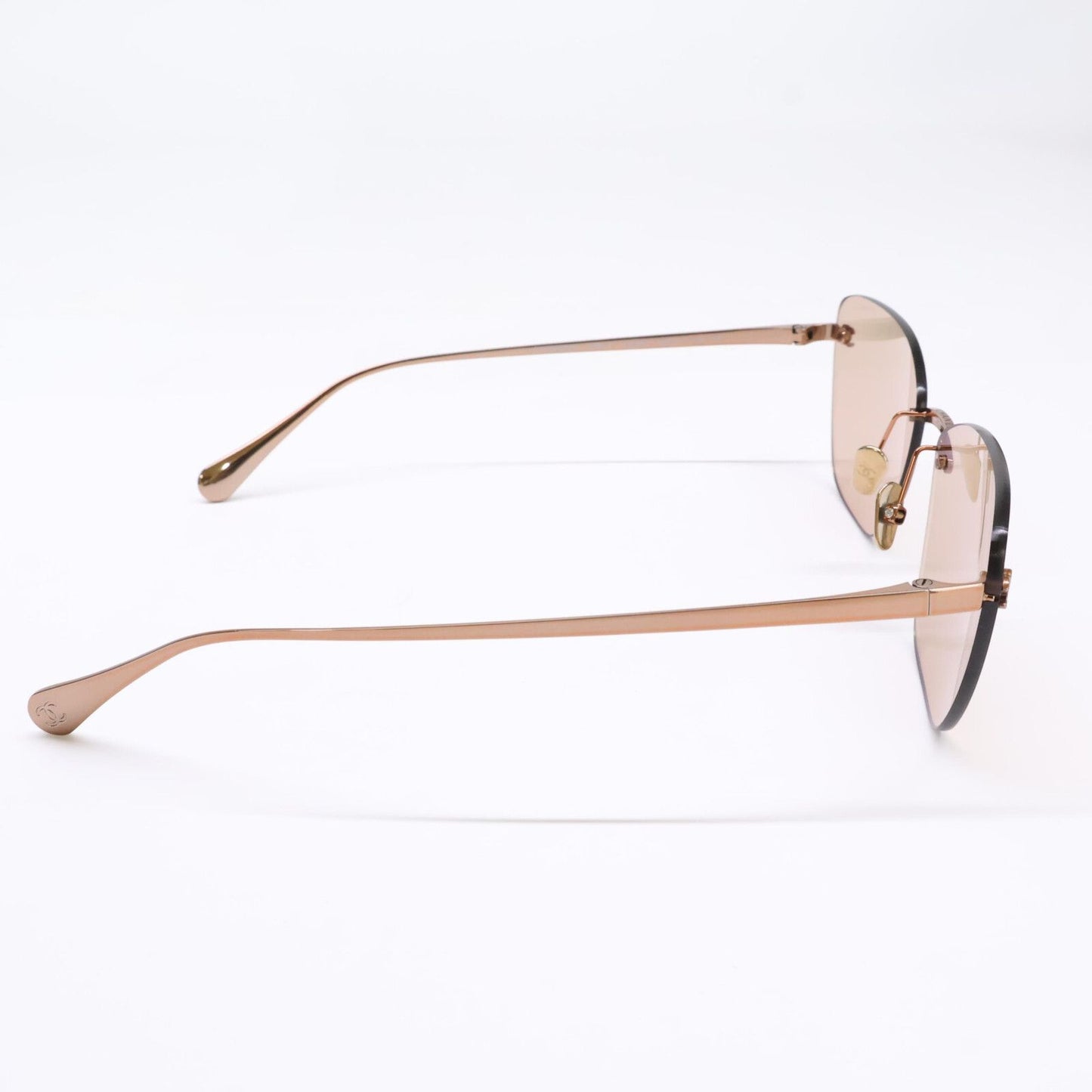 Chanel Cat's Eye Pet Accessory — view 5