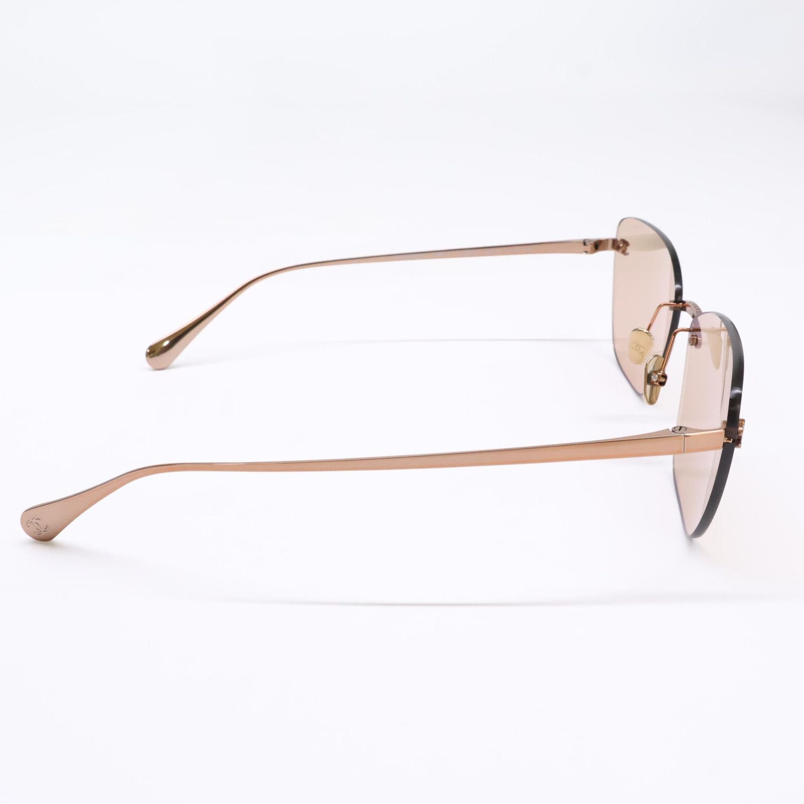 Chanel Cat's Eye Pet Accessory — view 5