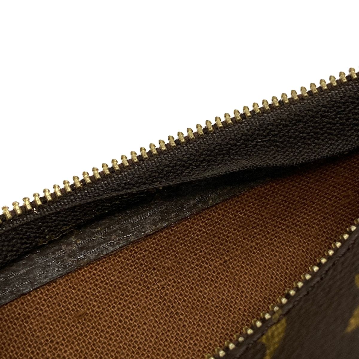 Louis Vuitton Pouch Monogram — view 5