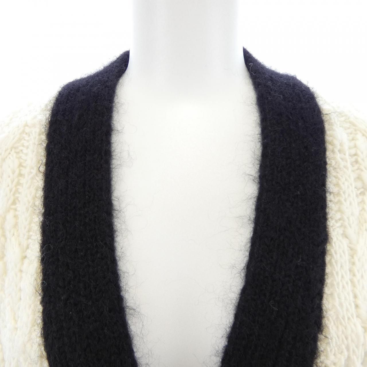 Chanel Cardigan White — view 6