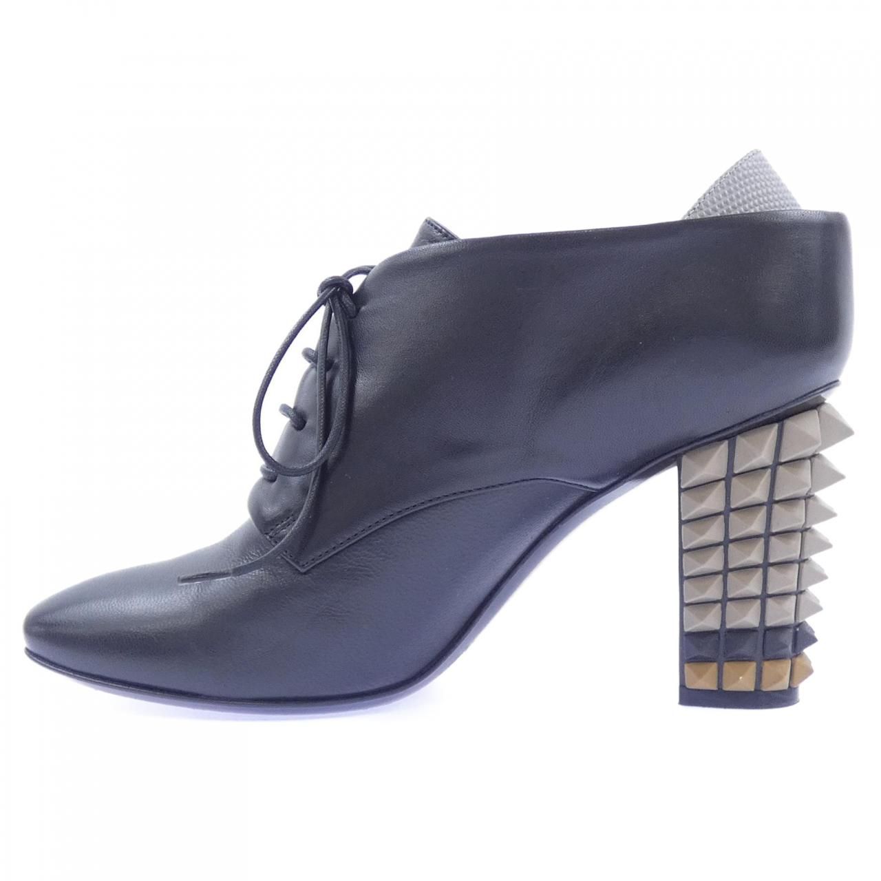 Fendi Shoes Sneakers Black — view 2