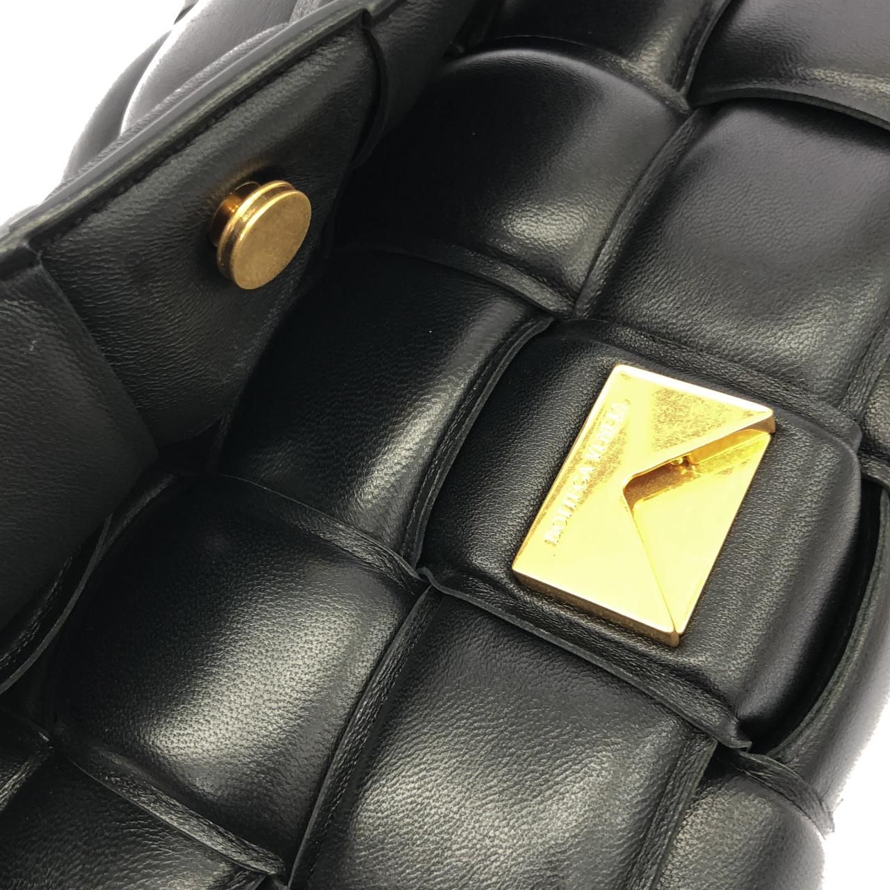 Bottega Veneta Shoulder Bag — view 6