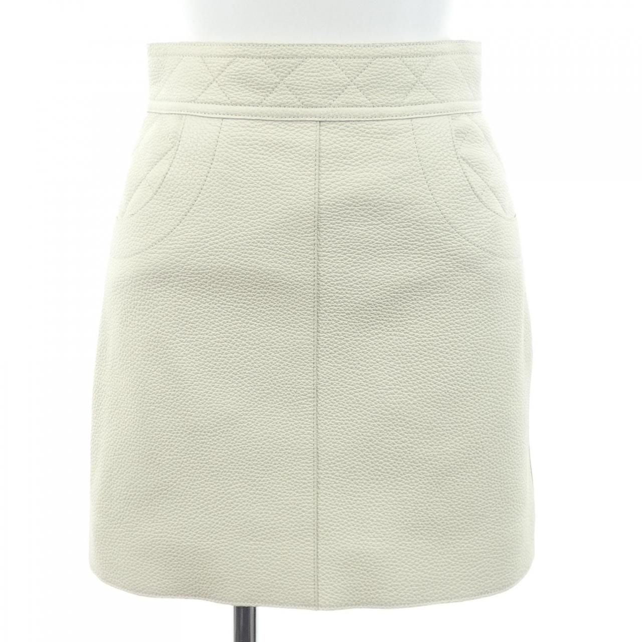 Hermes Clou de Selle Leather Mini Skirt Quilted Detail