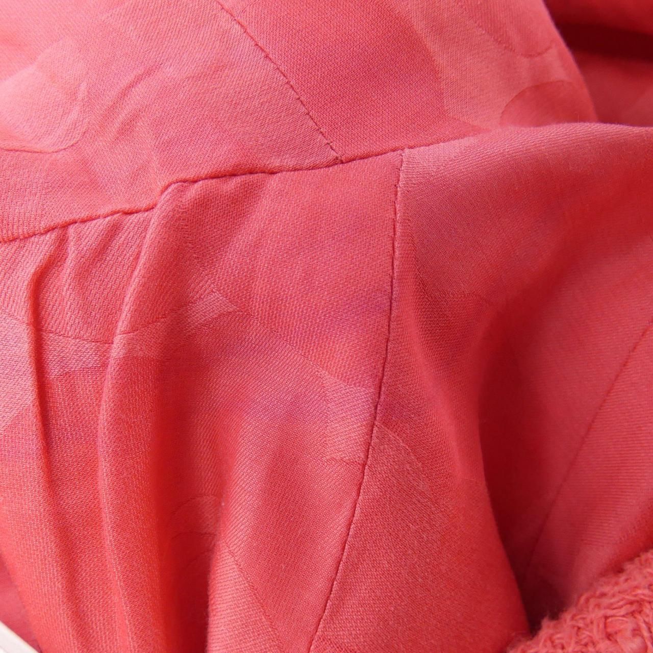 Chanel 26c Coat Pink — view 8