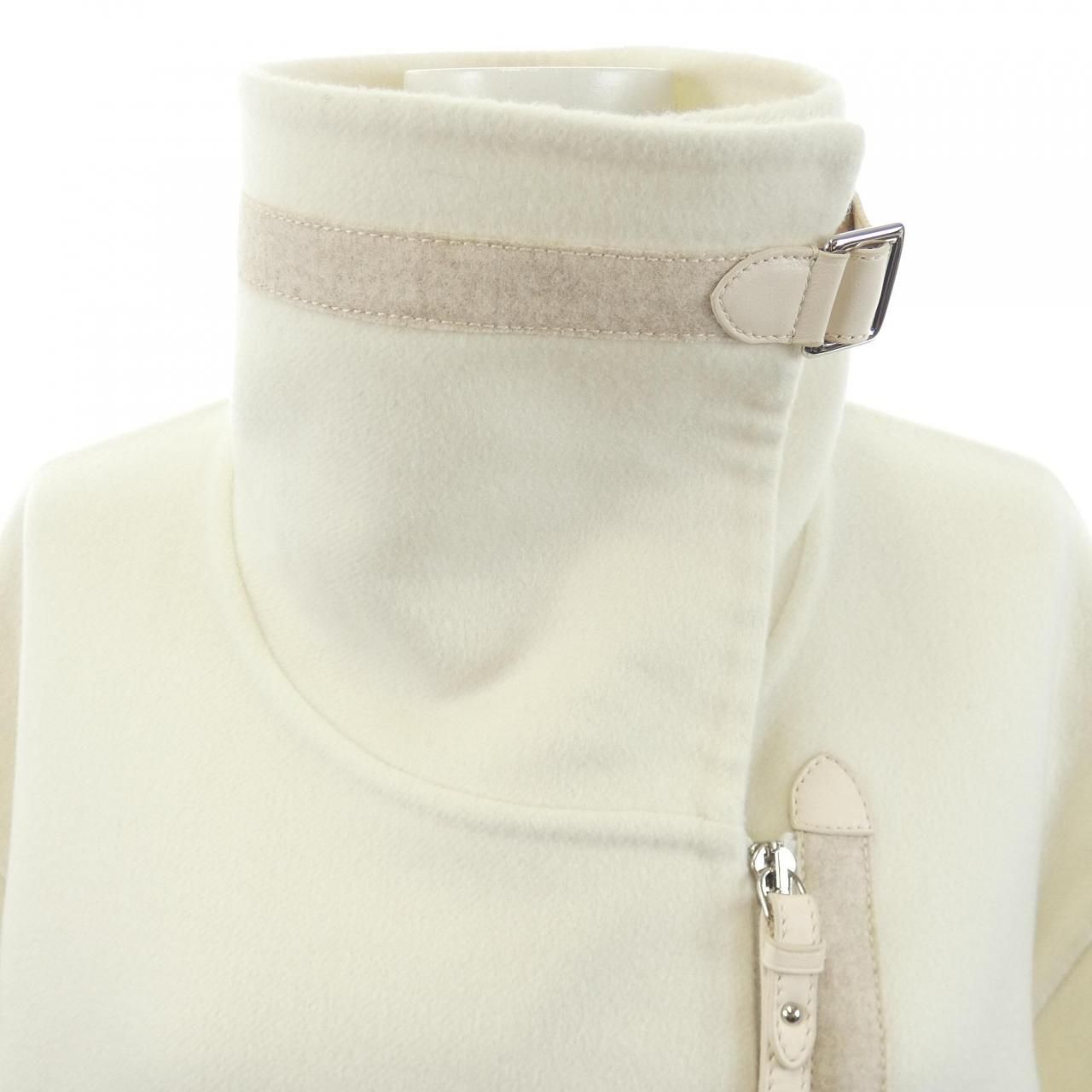 Hermes Coat Beige — view 5
