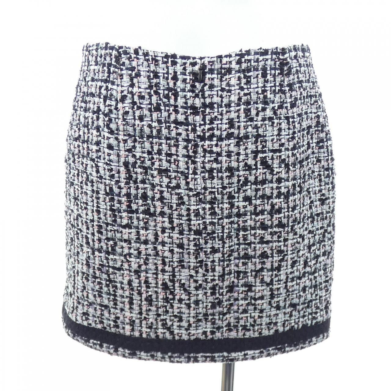 Chanel Skirt White — view 2