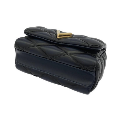 Louis Vuitton MM Shoulder Bag — view 3