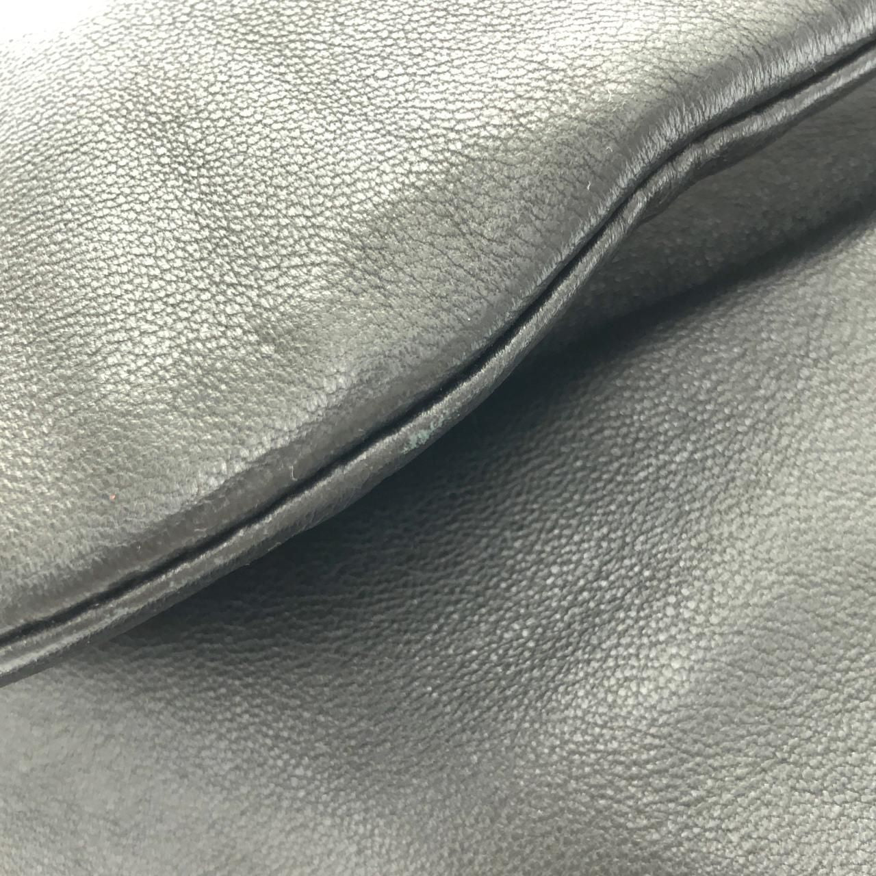 Saint Laurent Jamie 4.3 Shoulder Bag — view 3