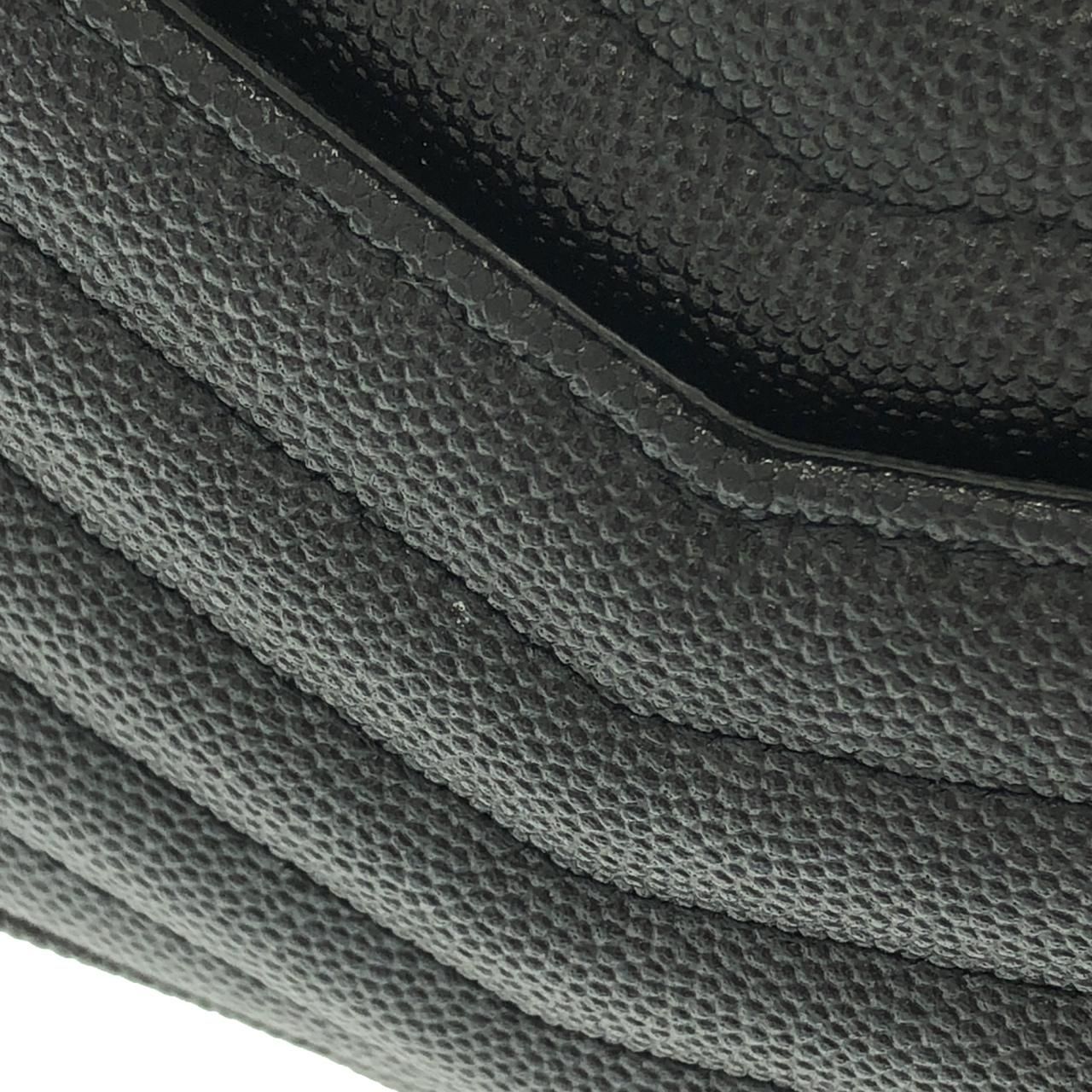 Saint Laurent Lou Shoulder Bag — view 5