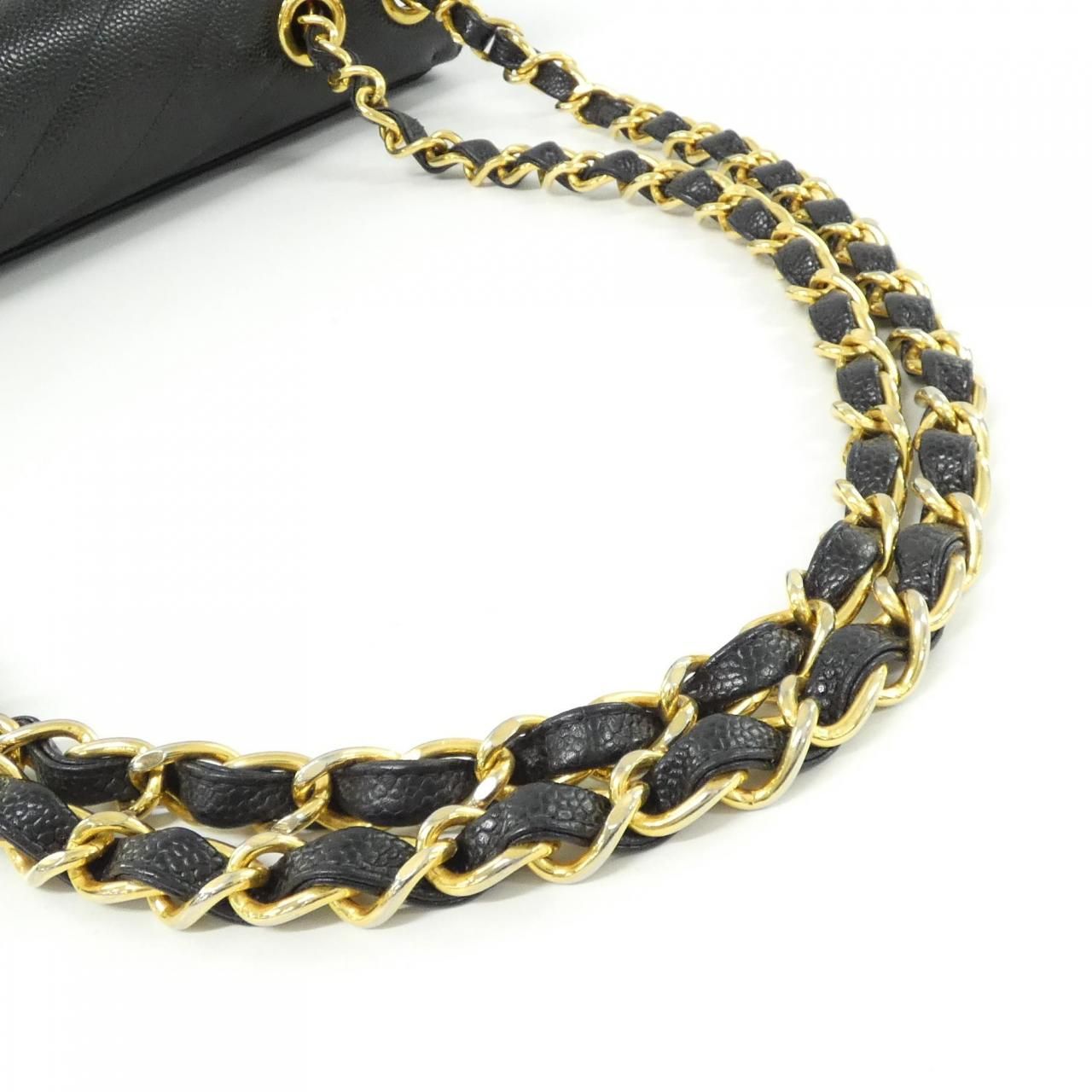 Chanel Vintage Shoulder Bag — view 8