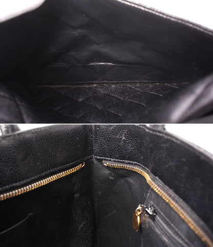Chanel Tote Gold Caviar Leather Medallion — view 7