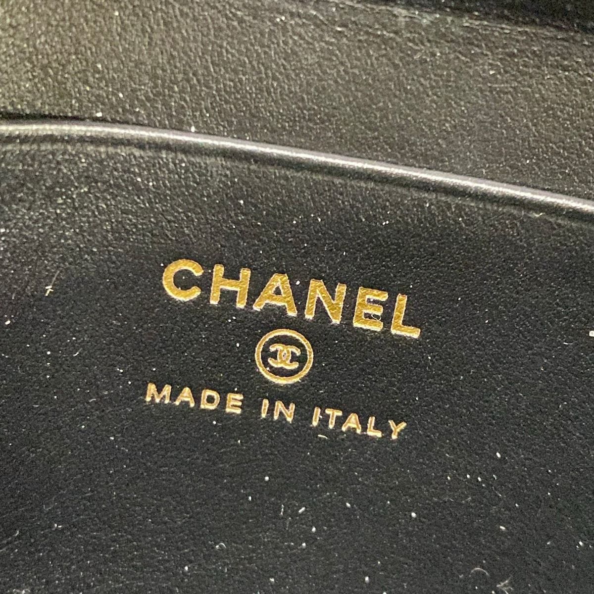 Chanel Coin Case Black CC Logo Zip Around Silver — view 5