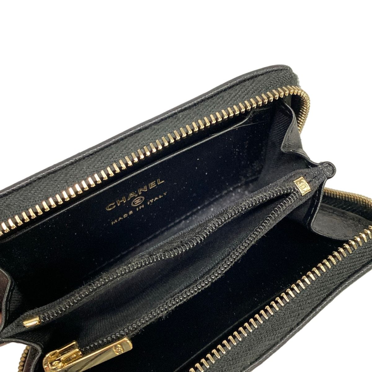 Chanel Coin Case Black CC Logo Zip Around Silver — view 3