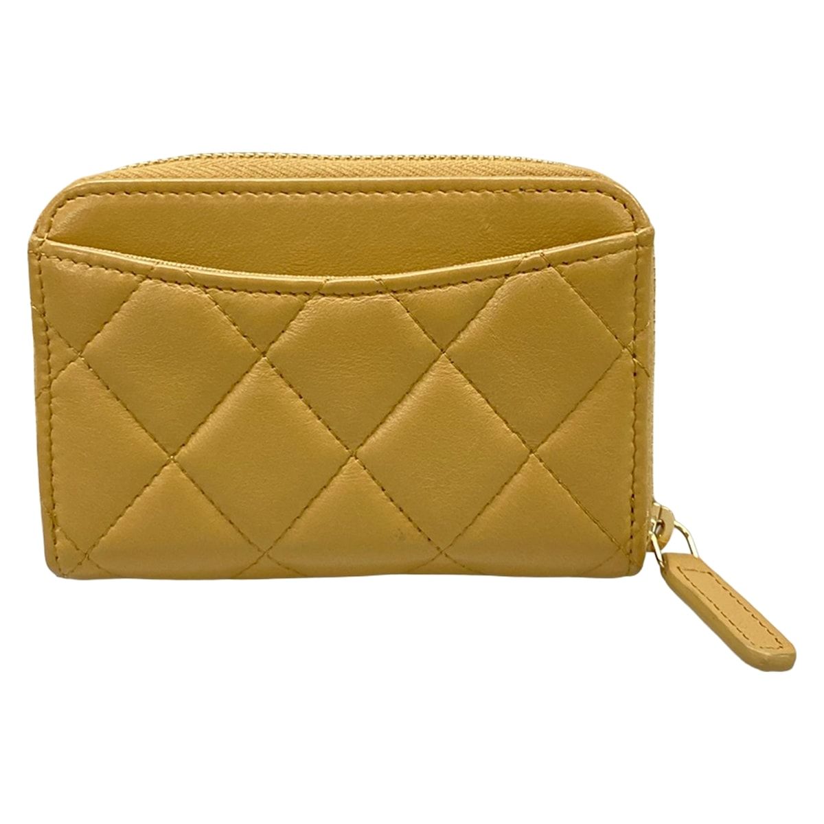 Chanel Coin Case Classic Zip Purse Quilted Beige Gold Zip Around Lambskin — view 2