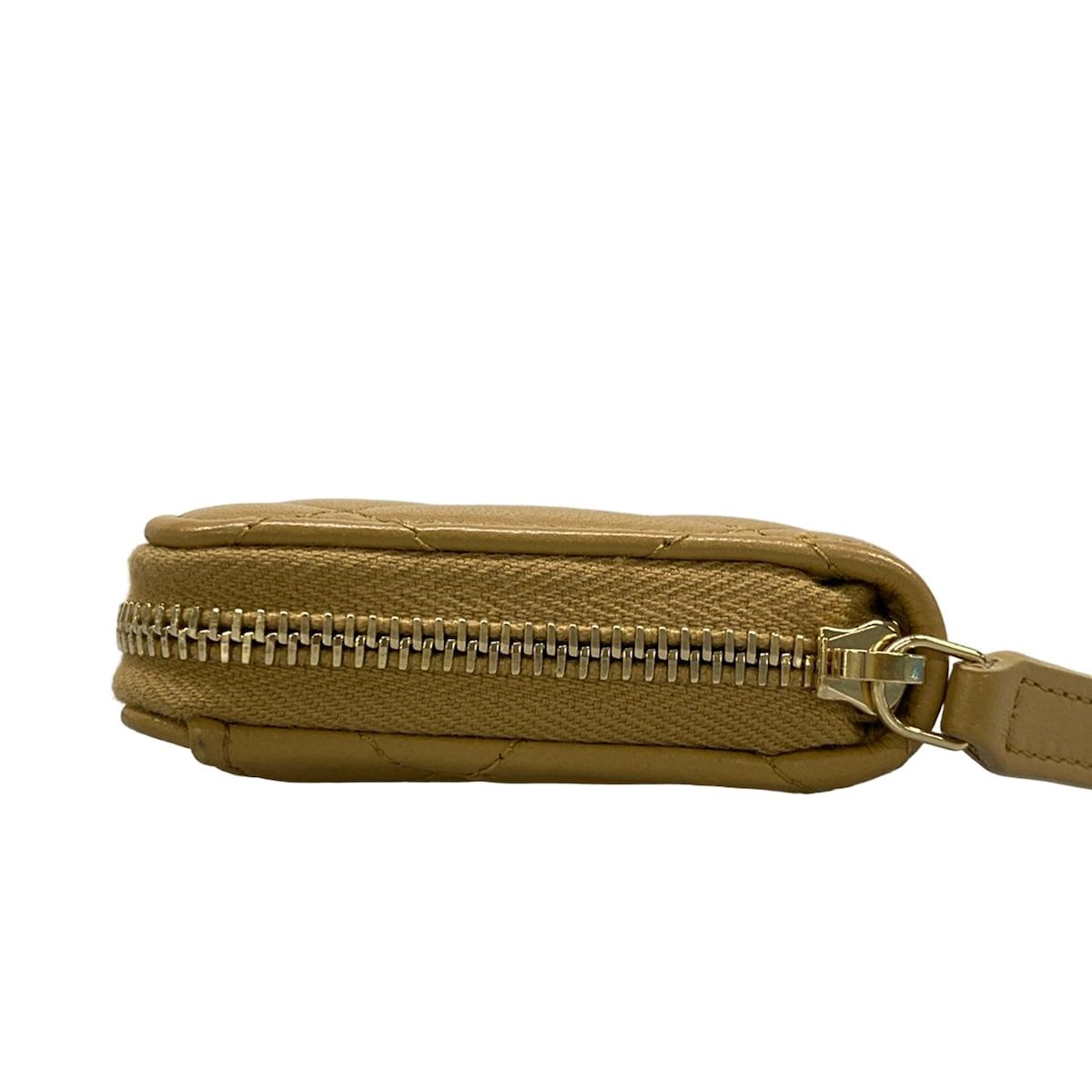 Chanel Coin Case Classic Zip Purse Quilted Beige Gold Zip Around Lambskin — view 8