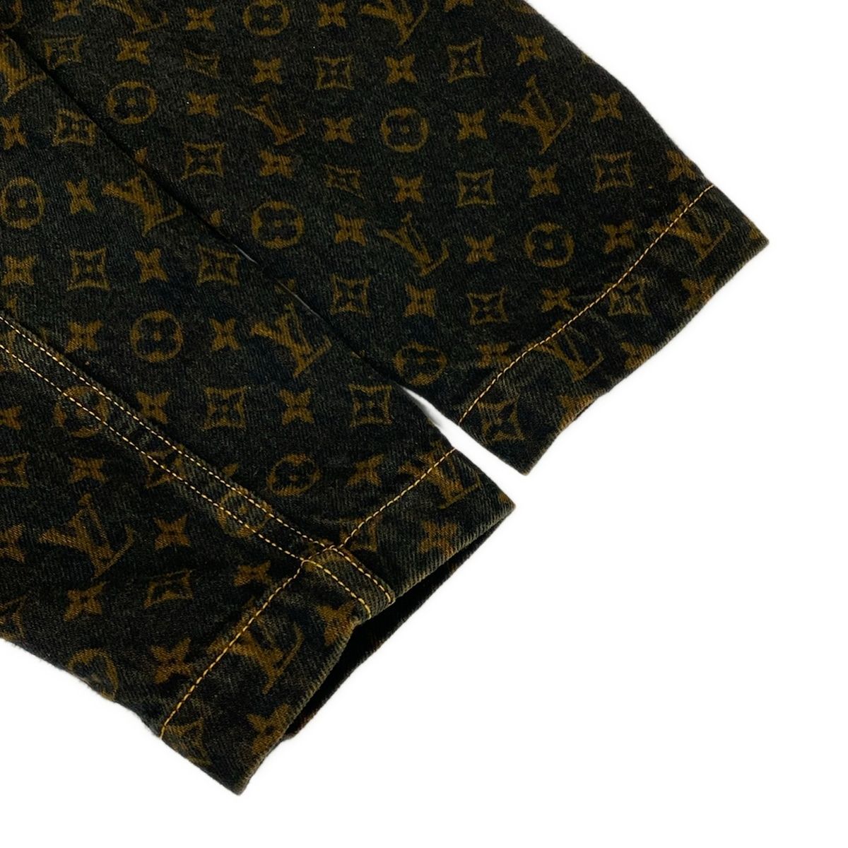 Louis Vuitton 40 M Wyz Dark Brown Monogram Denim Collection Jacket — view 5