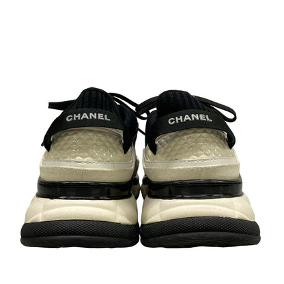 Chanel Sneakers 37 White Black Gold CC Logo Leather — view 6