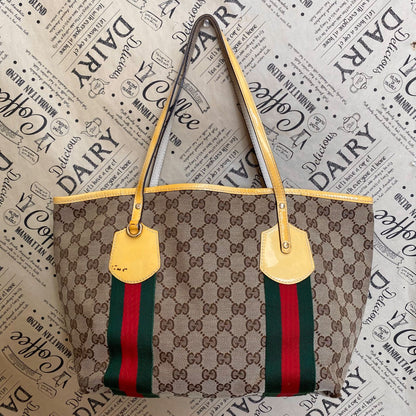 Gucci Tote GG Canvas Sherry Line Abbey Yellow Business Travel — view 2