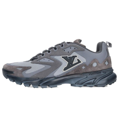 Louis Vuitton Tatic Line Side Logo Low Cut Sneakers 12