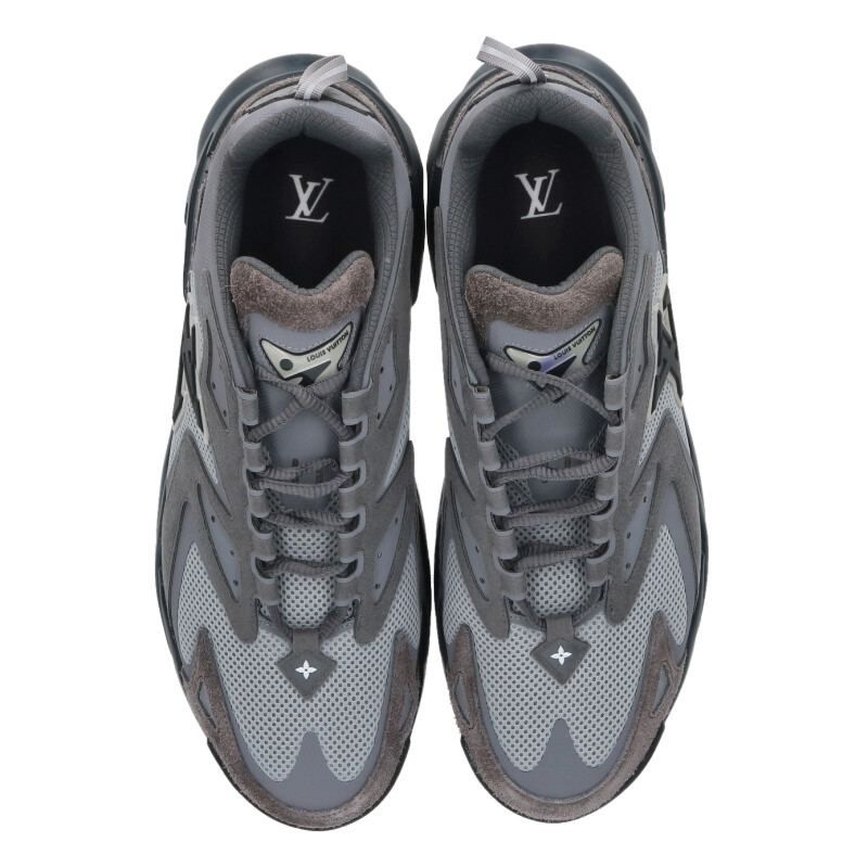 Louis Vuitton Tatic Line Side Logo Low Cut Sneakers 12 — view 4