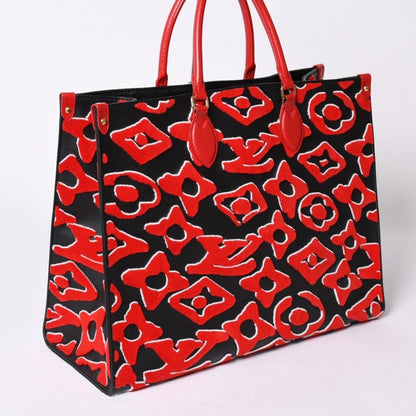 Louis Vuitton On The Go GM Monogram Tufted Black Red Tote Bag — view 4